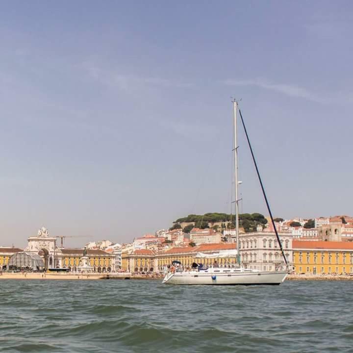 Veiga Beirao Flat Otel Paço de Arcos Dış mekan fotoğraf